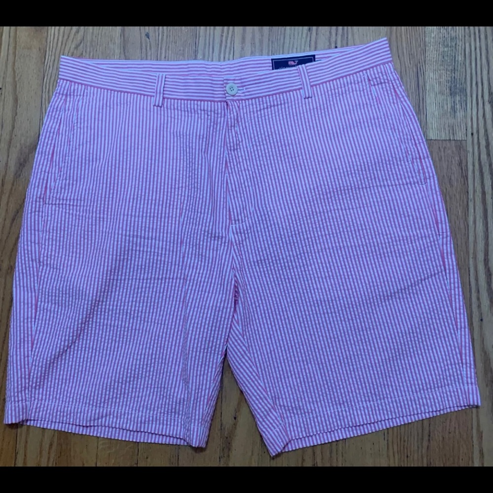 Vineyard Vines Men's Shorts Size:38